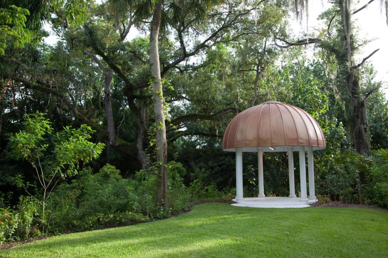 Shangri-La Springs Bonita Springs Buitenkant foto